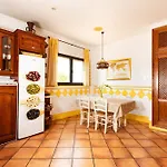 Casa Noah, Chalet Con Piscina Privada